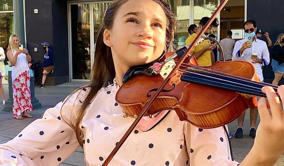 It is so beautiful to see young talented individuals like her bringing joy to the world!!!